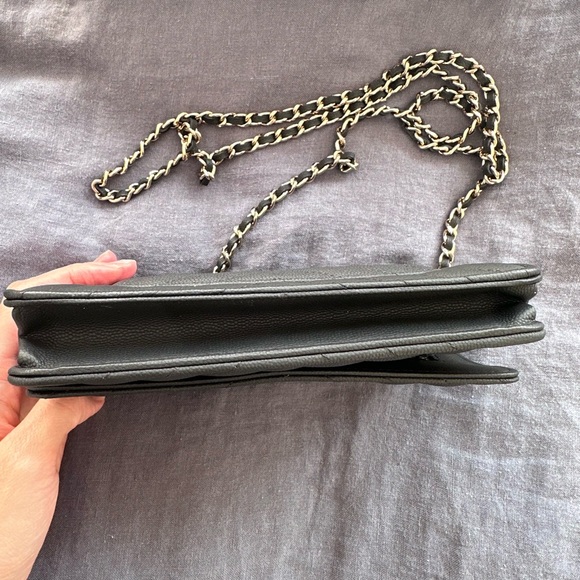 Chanel Matte Black Caviar Classic Chevron Wallet on Chain Flap Bag - Picture 5 of 10